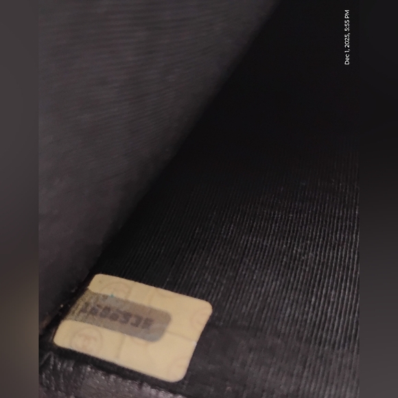 CHANEL Vintage Black Quilted Leather Long Wallet - Picture 7 of 7